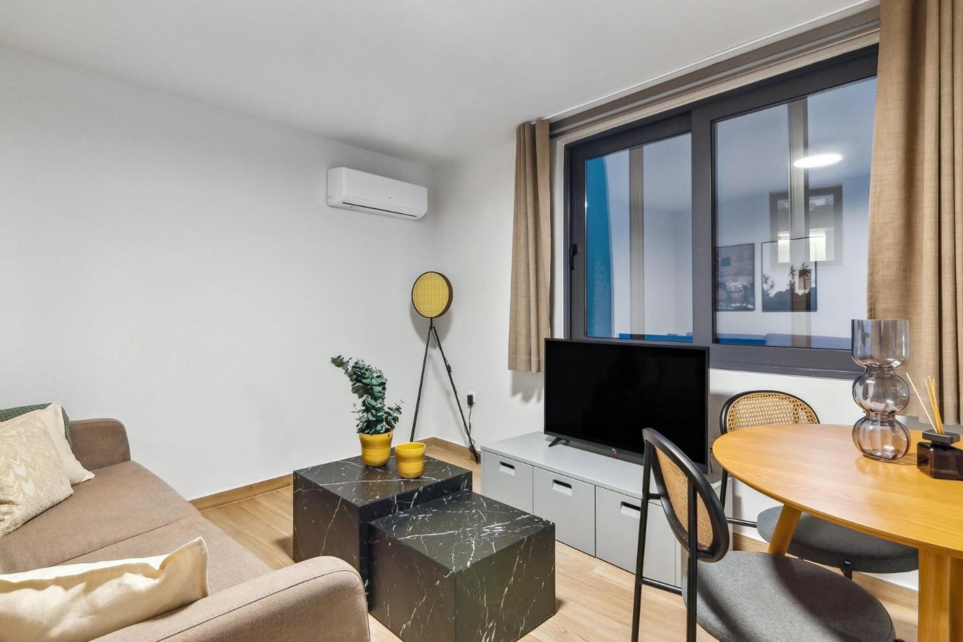 Limehome Athens Solonos City Center 객실 사진
