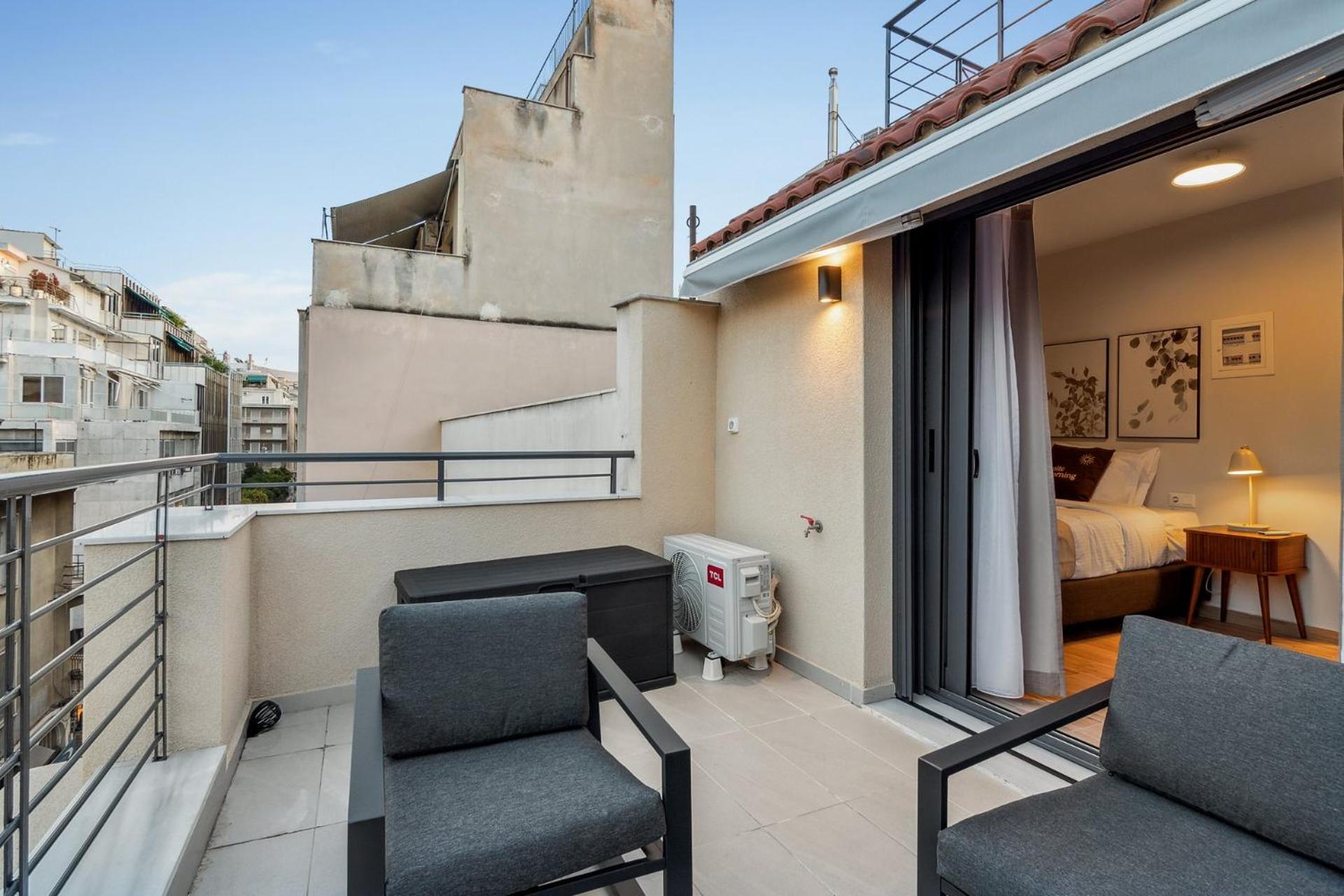 Limehome Athens Solonos City Center 객실 사진