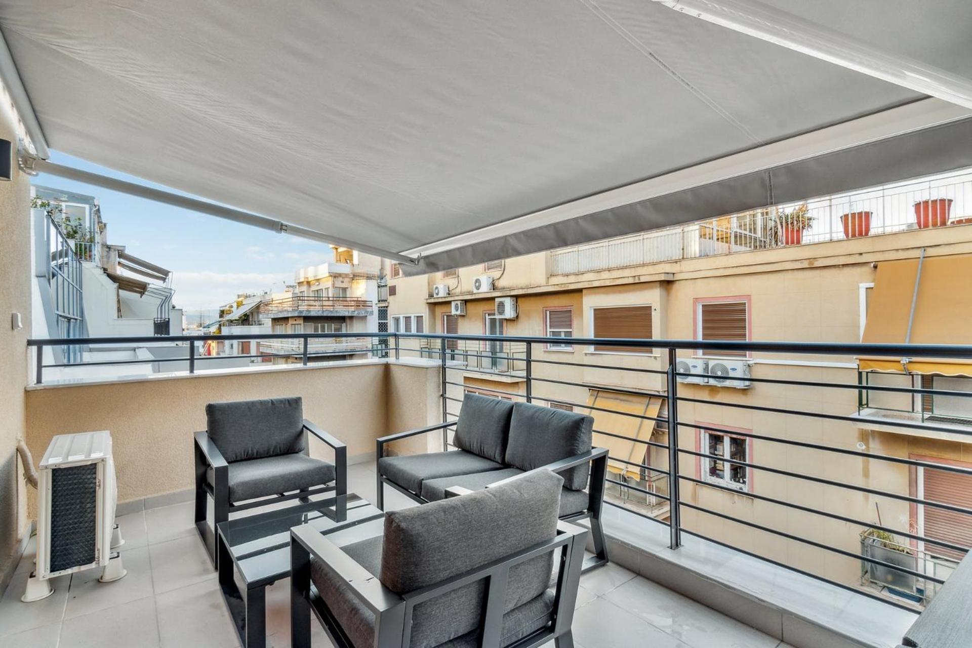 Limehome Athens Solonos City Center 객실 사진