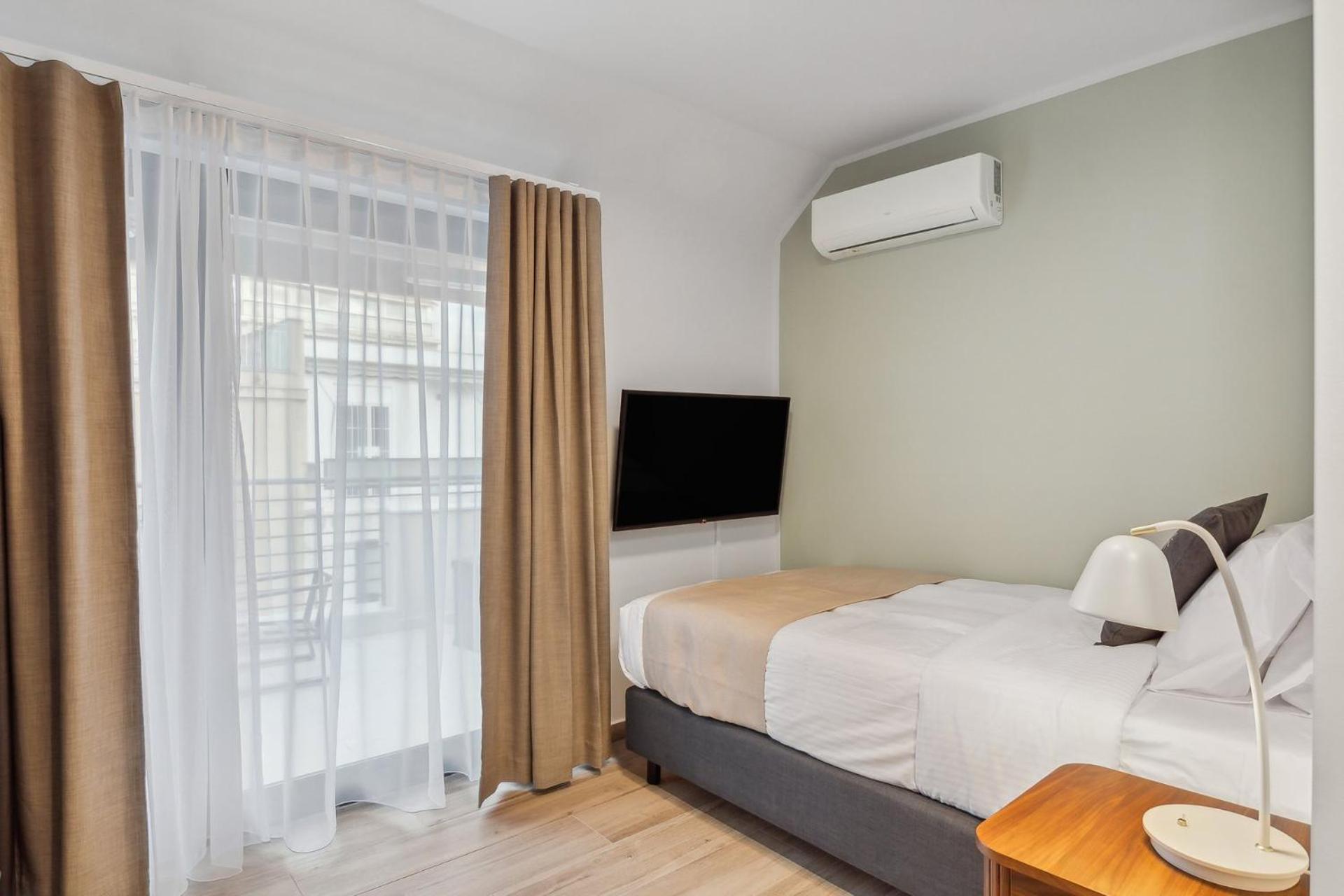 Limehome Athens Solonos City Center 객실 사진