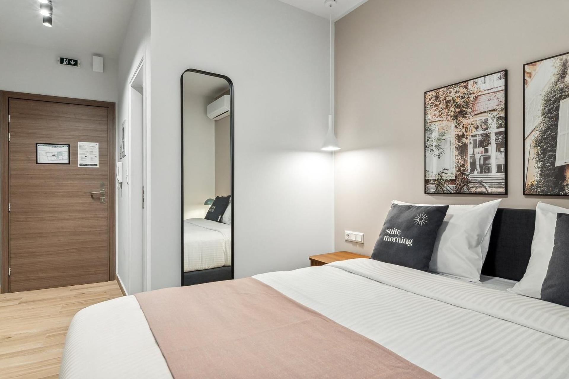 Limehome Athens Solonos City Center 객실 사진